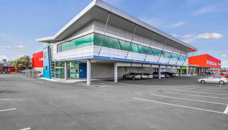 111B Lincoln Road, Henderson