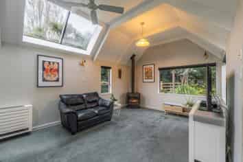 83 Marama Avenue North, Otatara