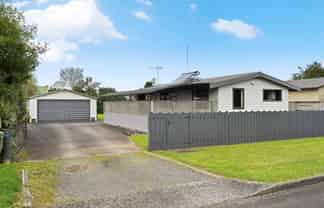 77 Ross Street, Pirongia