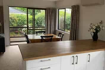 6/2 Bill Ashcroft Grove, Havelock North