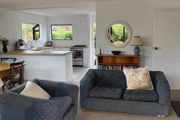 6/2 Bill Ashcroft Grove, Havelock North