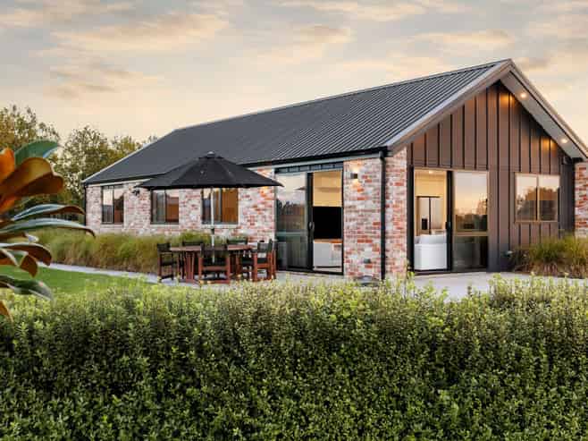 11 Millpark Lane, Matangi