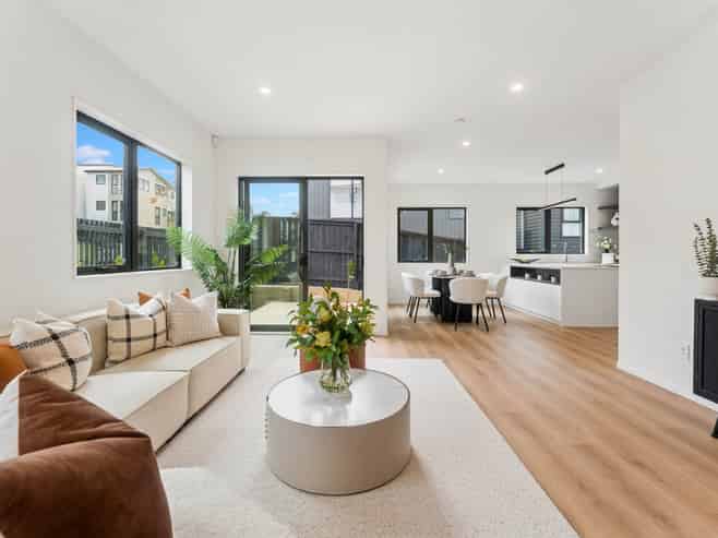 Lot 1-4/43 Bruce Road, Glenfield