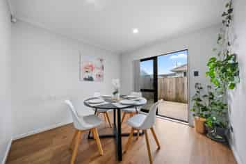 10b Kent Road, Manurewa