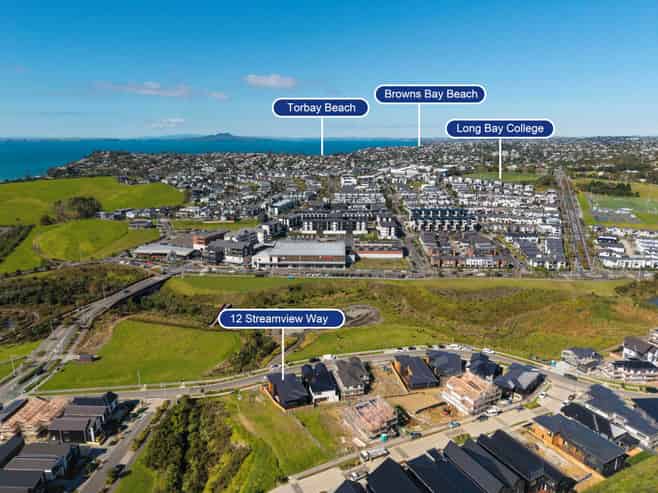 12 Streamview Way, Long Bay