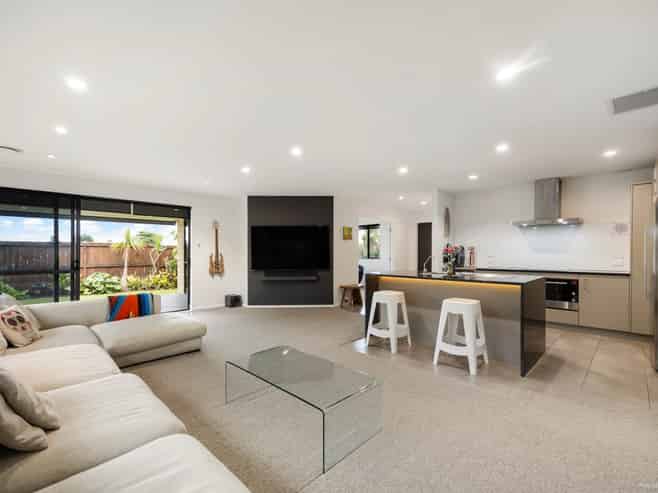 2 Overend Court, Pukekohe