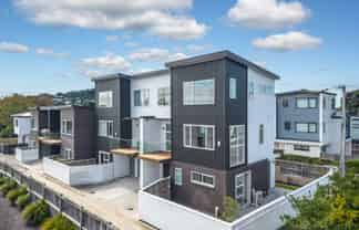 28A Ennismore Road, Mount Albert