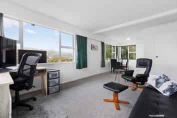 27 Rhine Street, Island Bay
