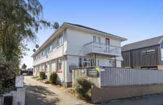 1-4/403 Gloucester Street, Linwood