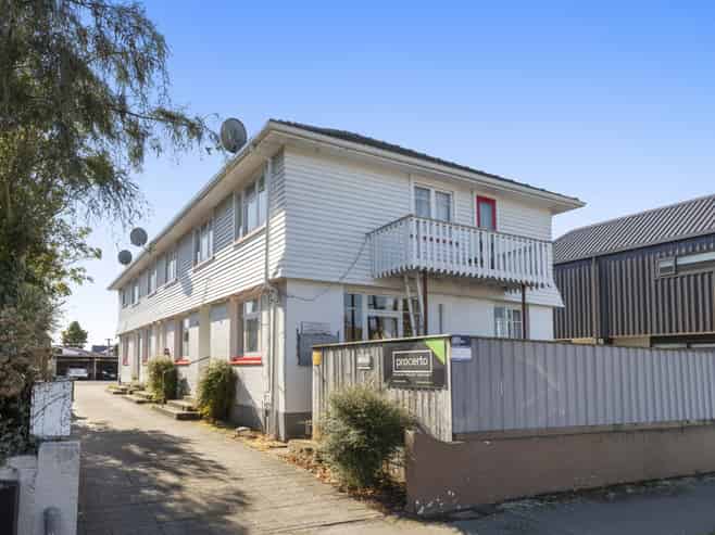 1-4/403 Gloucester Street, Linwood