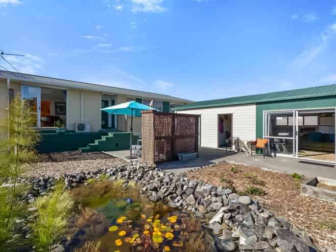 4 Kelvin Place, Westown