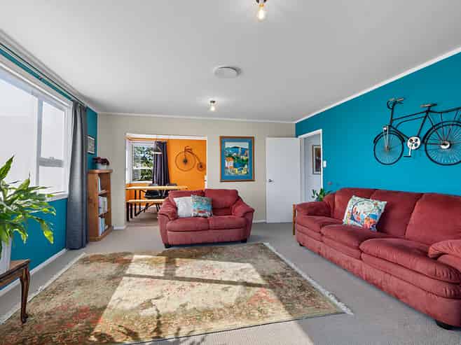 4 Kelvin Place, Westown