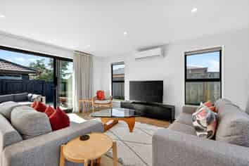 57 Burgundy Drive, Martinborough
