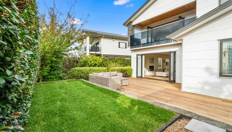 84  Intrepid Crescent, Beachlands