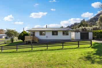 10 Whitaker Street, Te Aroha