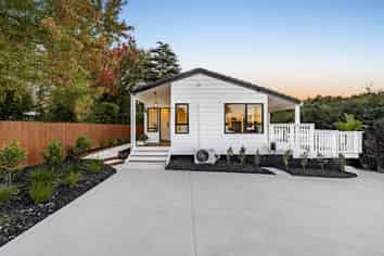 75a Birdwood Road, Swanson