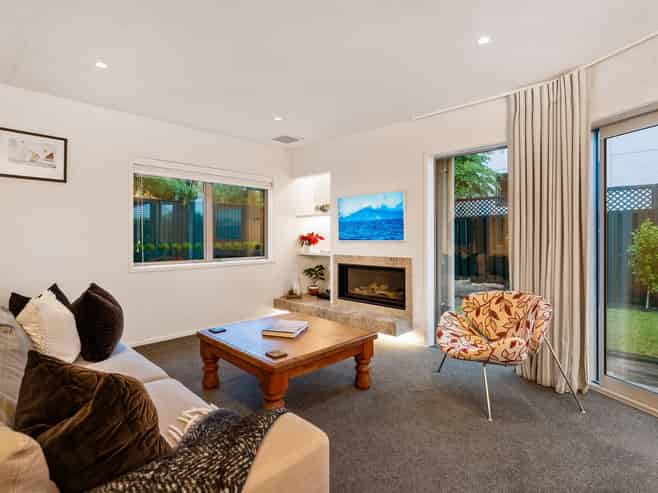 2A Rahopara Street, Castor Bay