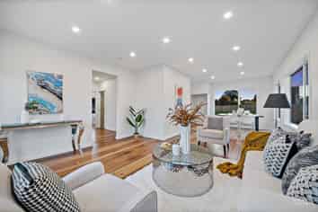 19 Lorraine Avenue, Mount Albert