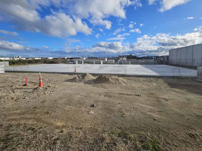 Brand new industrial, Rakaunui Road