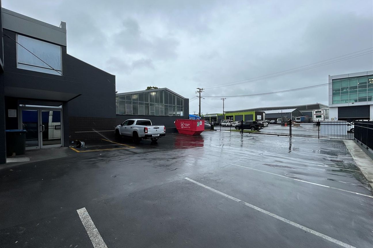 Savills | Trade-Retail Site - Widok 6