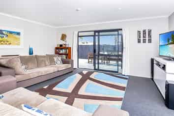 13A Albert Road, Kelston