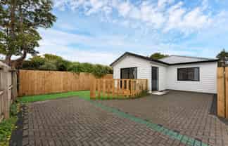 37D Clarkson Crescent, Otara