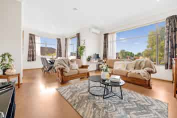 11 Ballydonegan Rise, East Tamaki