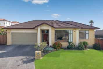 11 Ballydonegan Rise, East Tamaki
