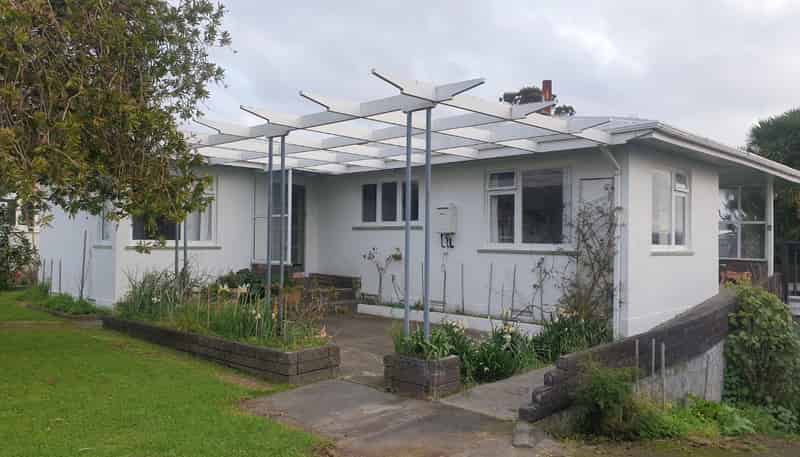 22A Baring Tce, Strandon