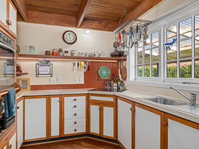 426 Onamalutu Road, Onamalutu