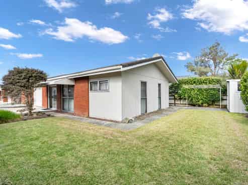 12C Armstrong Avenue, Woodhill
