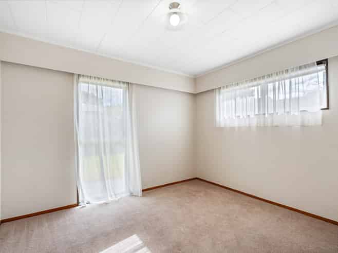 12C Armstrong Avenue, Woodhill