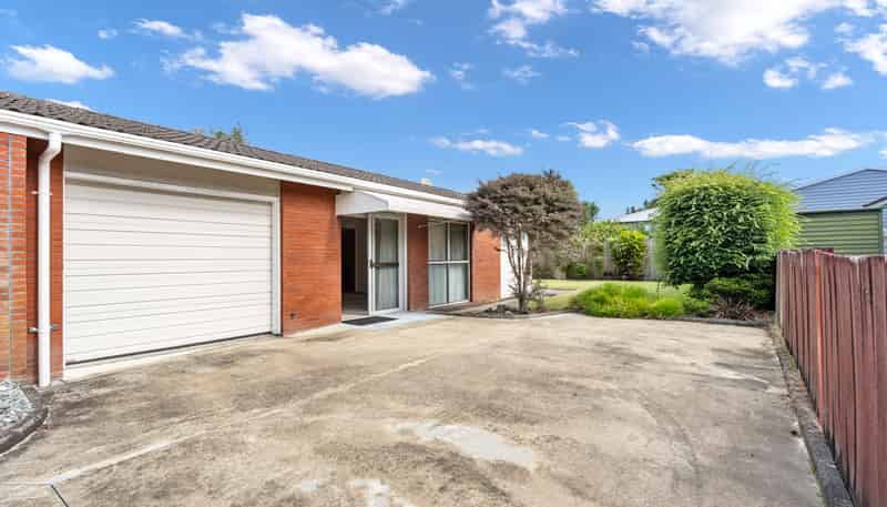 12C Armstrong Avenue, Woodhill