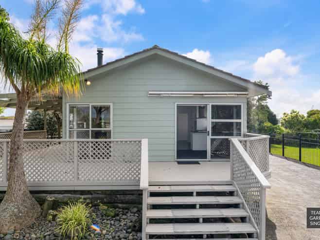 10 Leatham Crescent, Opaheke