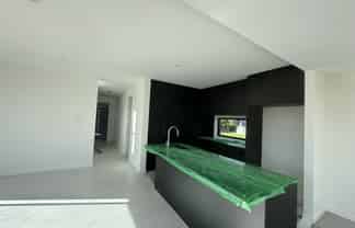 129 Kelly Jade Avenue, Matarangi