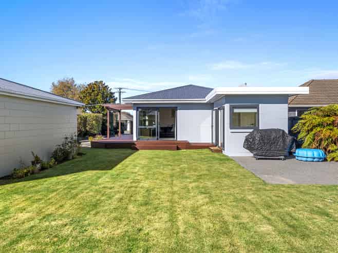 16 Harris Crescent, Papanui