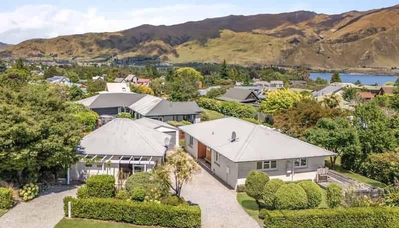 105 Hunter Crescent, Wanaka
