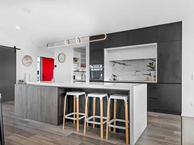 6 Strowan Ave, Elgin