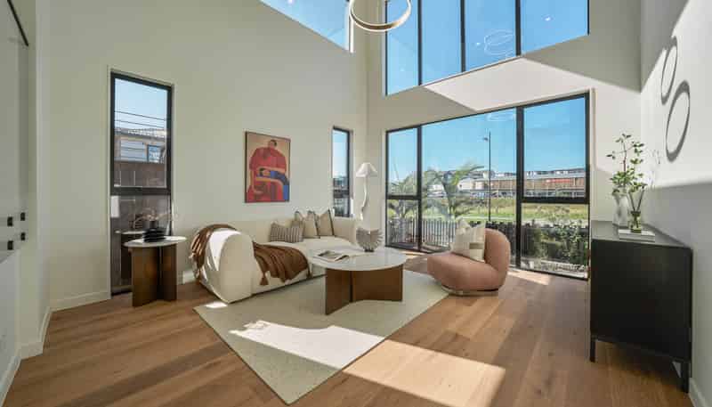 20 Streamview Way, Long Bay