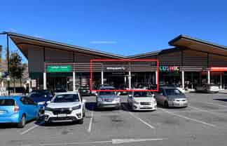 Five Mile Centre - Excellent Profile