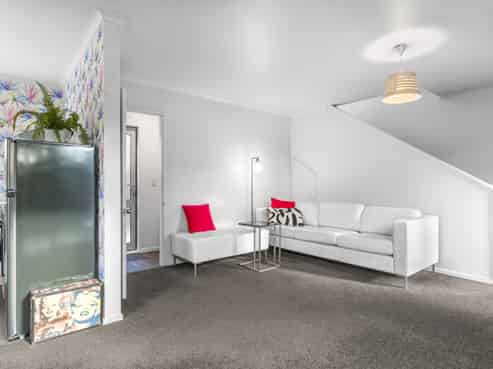 4/81 Spencer Street, Addington