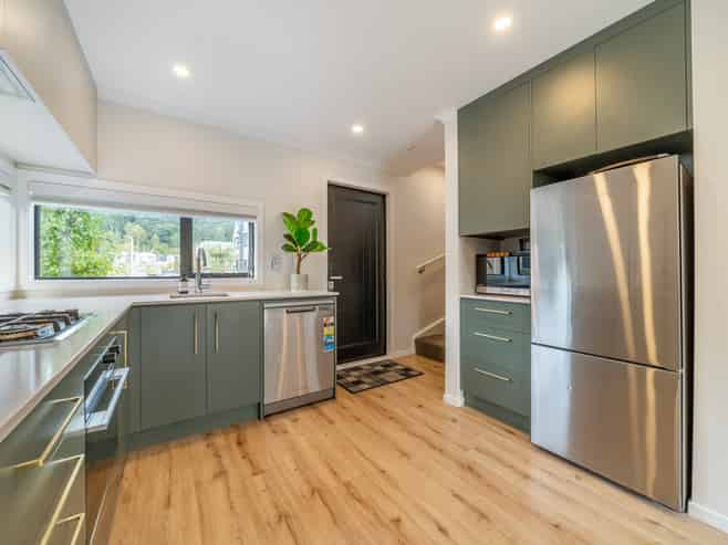 15 Raeble Walkington Lane, Wallaceville