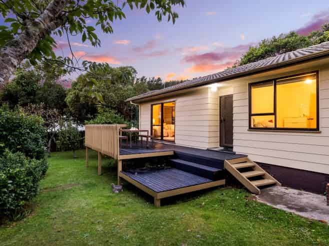 6 Japonica Crescent, Ranui Heights