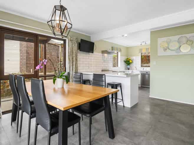 26 Tawavale Street, Pukehangi