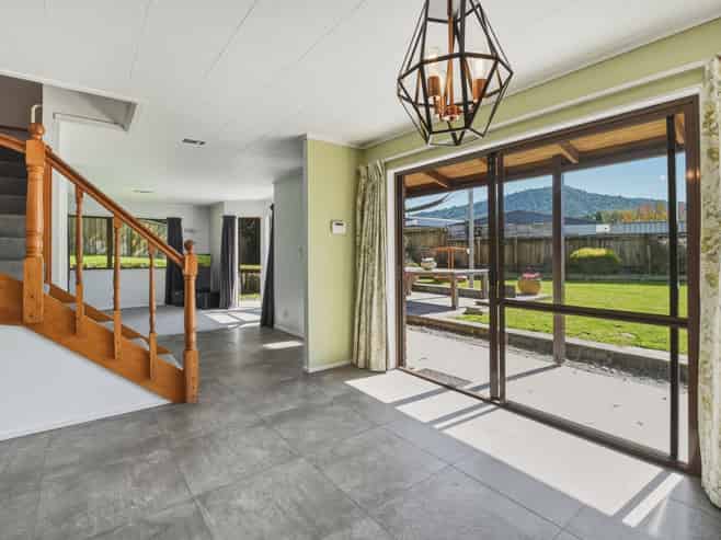 26 Tawavale Street, Pukehangi