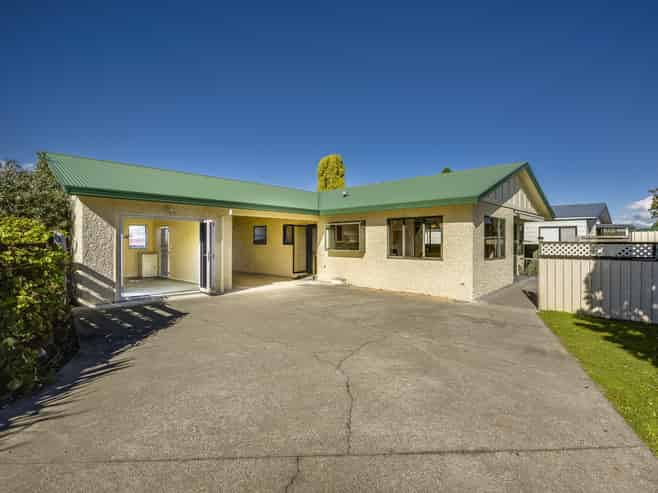 807a Ellison Road, Parkvale