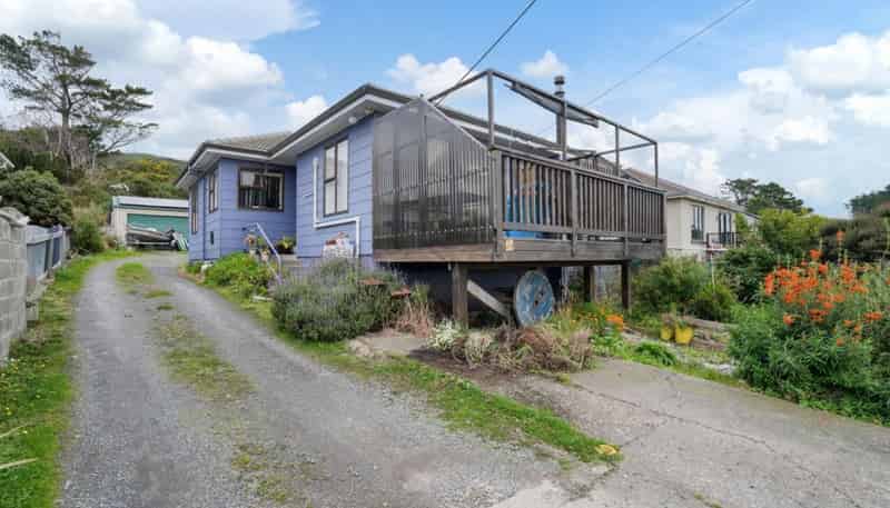 38 Pearce Street, Bluff