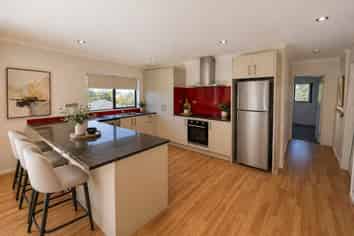 19 Farnol Street, Hillsborough