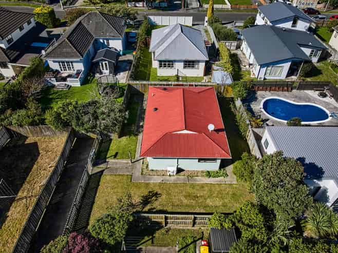 126B Waiwhetu Road, Waterloo