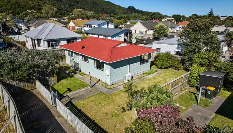 126B Waiwhetu Road, Waterloo